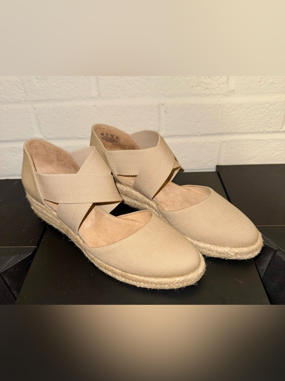 LifeStride Velocity 2.0 Linen Espadrille Wedge Flats with Stretch Cross Strap 8